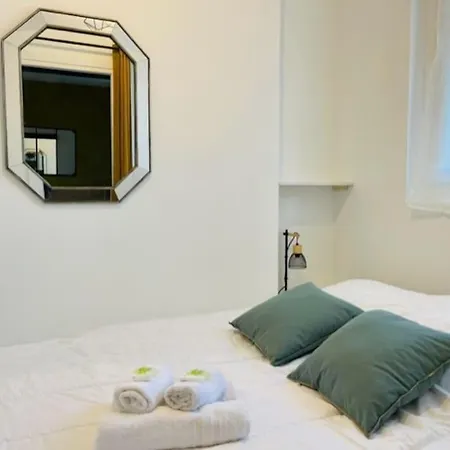 Le Camaieu Yourhosthelper Deauville